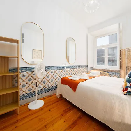 Luxury Wac At Your Doorstep Apartment