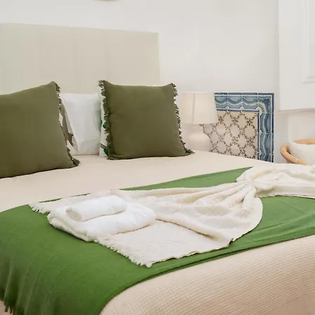 Apartment Luxury Wac At Your Doorstep Lisbon